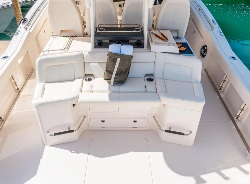 Slide: The Image of Grady-White Canyon 456 2027 - 13