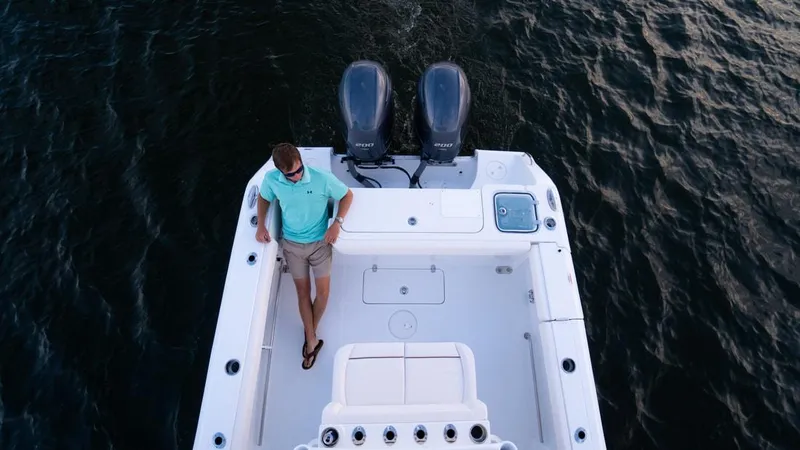 Slide: The Image of Sea Hunt Gamefish 27 Coffin Box 2027 - 11