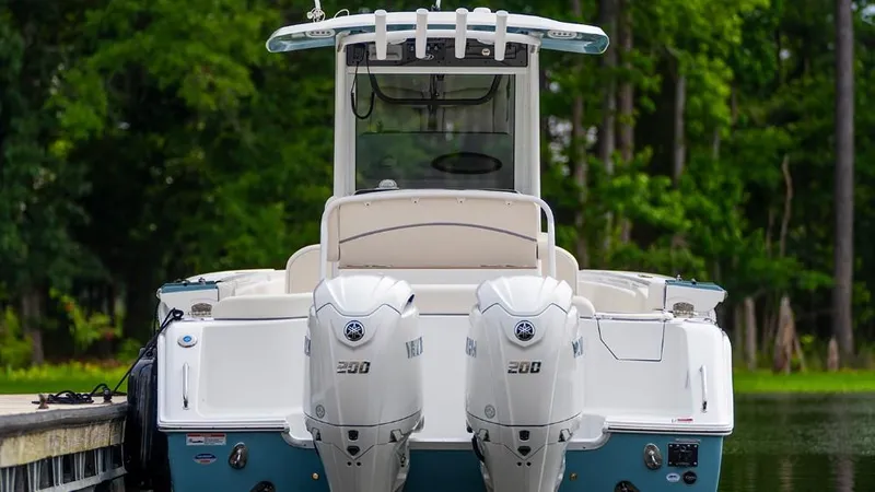 Slide: The Image of Sea Hunt Ultra 275 SE 2026 - 3