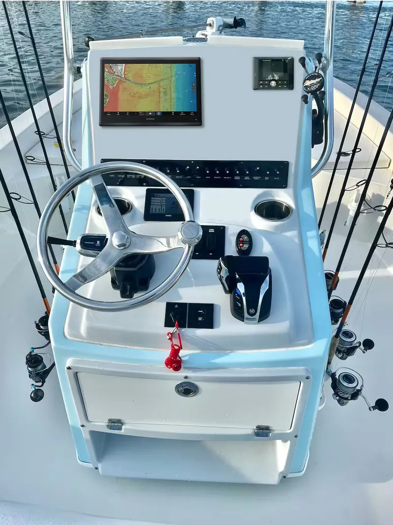 Slide: The Image of Pathfinder 2500 Hybrid 2026 - 19