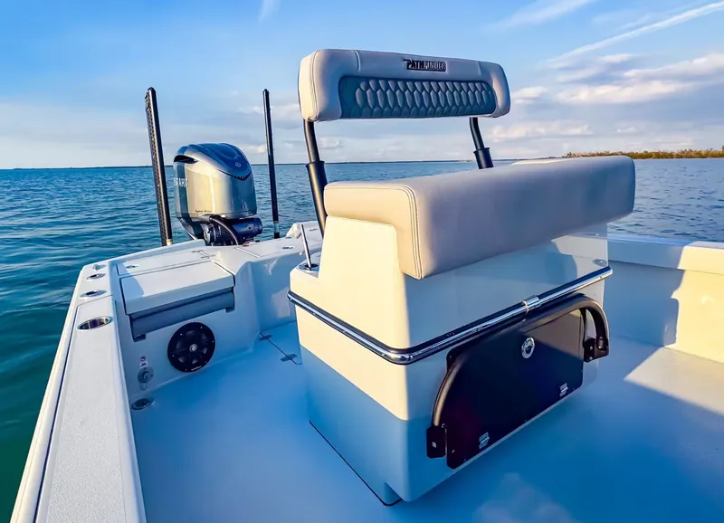 Slide: The Image of Pathfinder 2500 Hybrid 2026 - 21