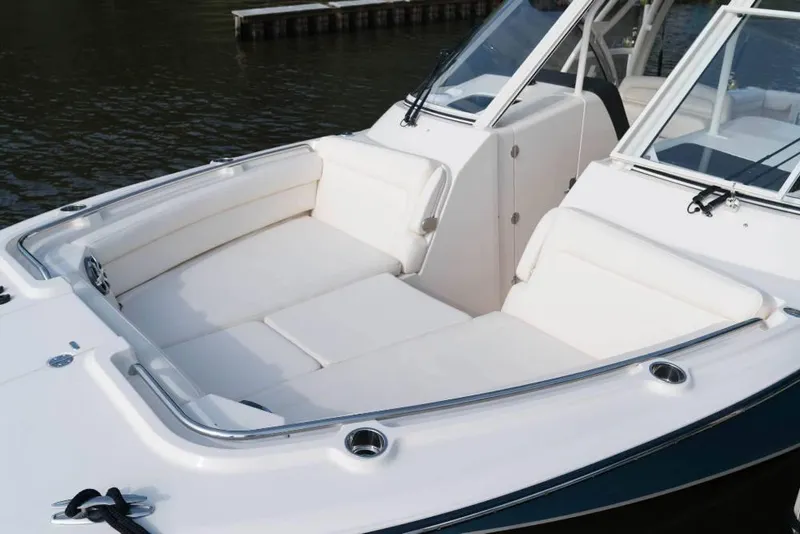 Slide: The Image of Grady-White Freedom 325 2027 - 11