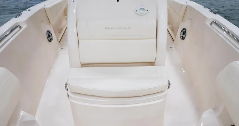 Slide: The Image of Grady-White Fisherman 236 2027 - 10