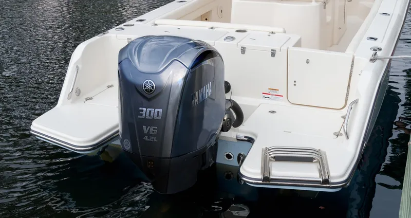 Slide: The Image of Grady-White Fisherman 236 2027 - 16