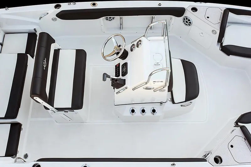 Slide: The Image of Stingray 206 CC 2027 - 3