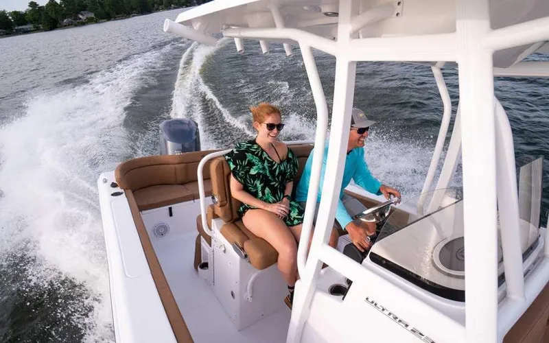 Slide: The Image of Sea Hunt Ultra 234 2026 - 8