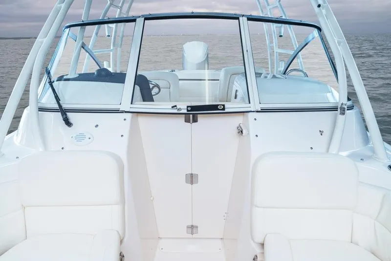 Slide: The Image of Grady-White Freedom 255 2027 - 13