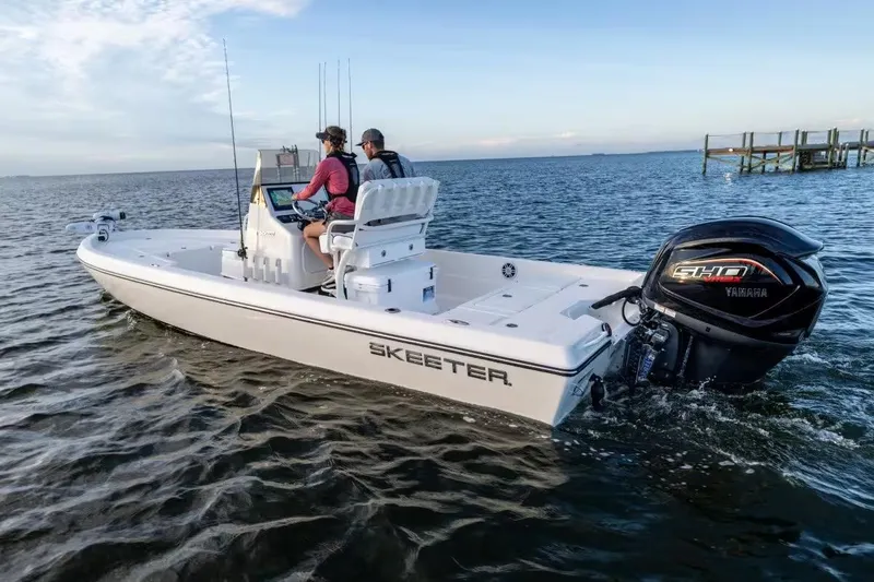 Slide: The Image of Skeeter SX230 2026 - 4