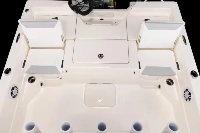 Slide: The Image of Skeeter SX230 2026 - 11