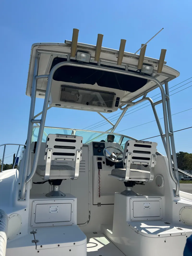 Slide: The Image of Robalo R235 Walkaround 2003 - 3