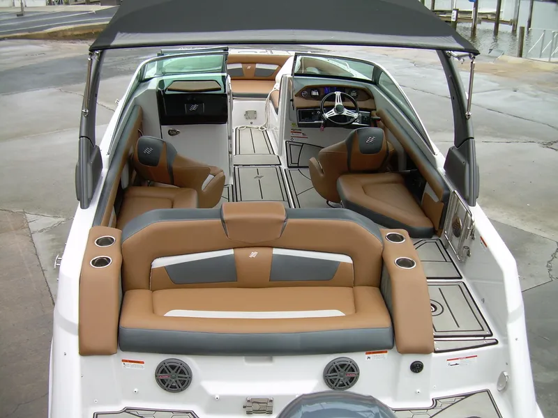 Slide: The Image of Four Winns HD 220 OB RS 2019 - 35