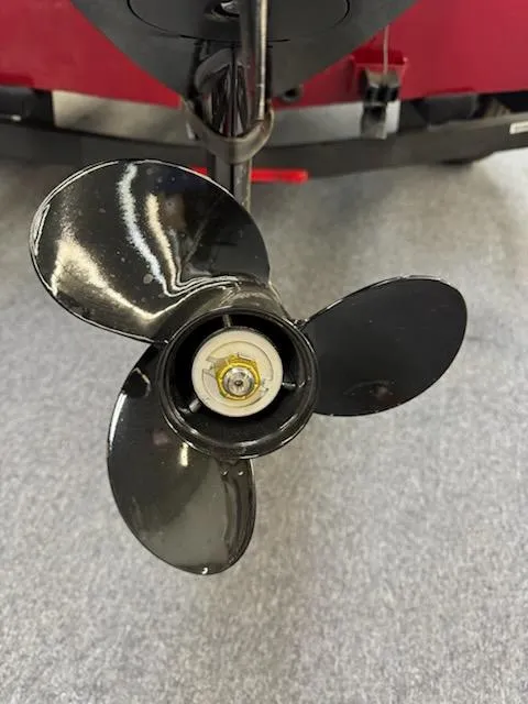 Slide: The Image of Propeller of 2025 Tracker Panfish 17 boat, close-up view. - 3