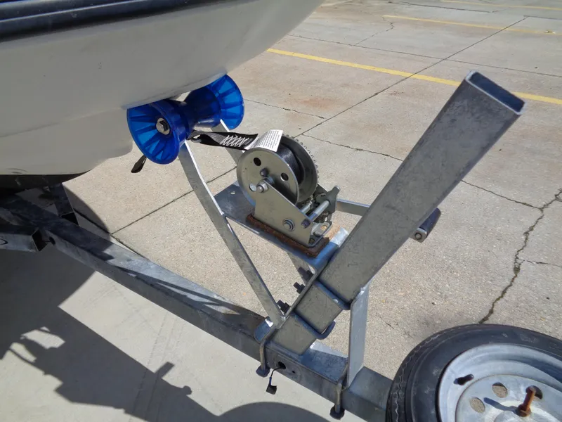 Slide: The Image of Trailer winch system for 2000 Boston Whaler 13 Sport boat. - 12