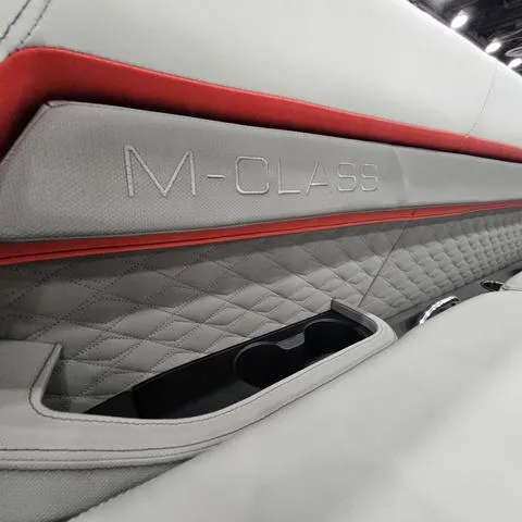 Slide: The Image of Qwest Qwest M24 Splash Pad Tritoon 2025 - 13