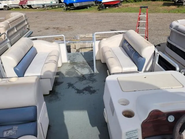 Slide: The Image of Harris KAYOT w/ 50HP 2000 - 4