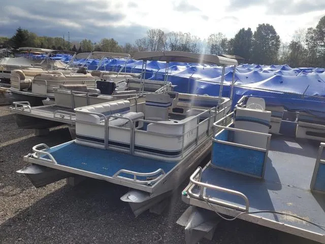 Slide: The Image of Manitou w/ 50HP Honda 1990 - 2