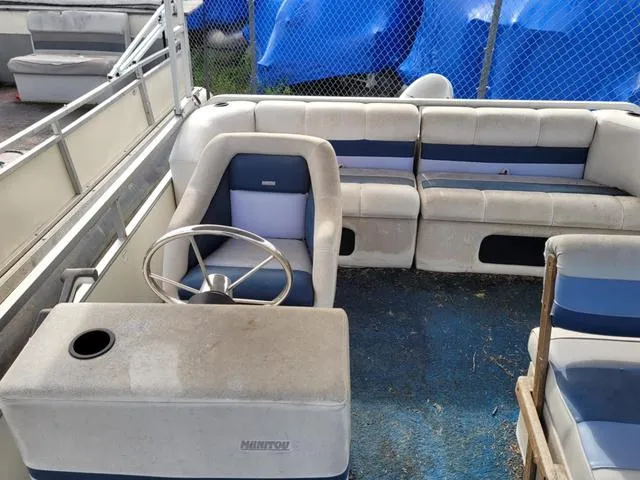 Slide: The Image of Manitou w/ 50HP Honda 1990 - 7