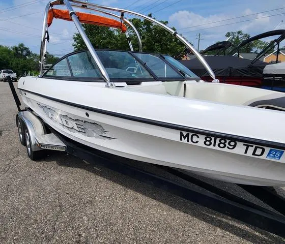 Slide: The Image of Malibu V-Ride Wakesetter 2008 - 12