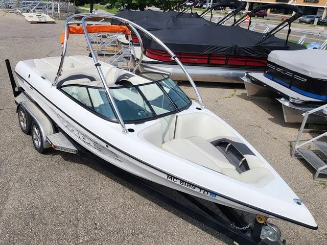 Slide: The Image of Malibu V-Ride Wakesetter 2008 - 2