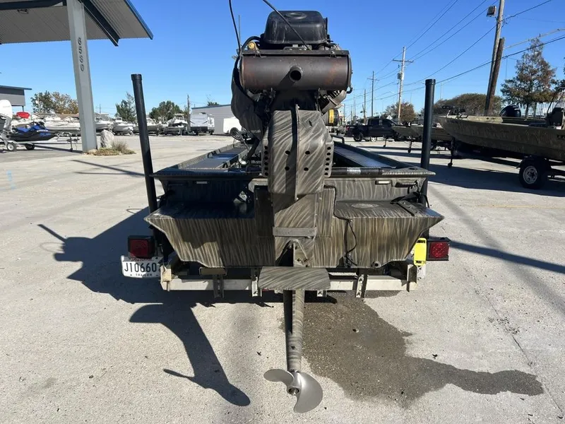 Slide: The Image of Gator-Tail 1754 Extreme 2017 - 11