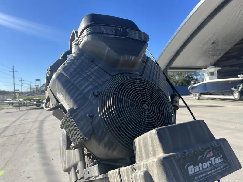 Slide: The Image of Gator-Tail 1754 Extreme 2017 - 9