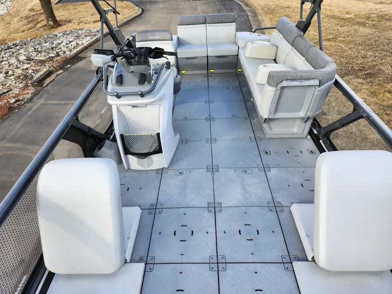 Slide: The Image of 2022 Sea-Doo Switch Sport 21 boat interior with spacious seating and modern design. - 10