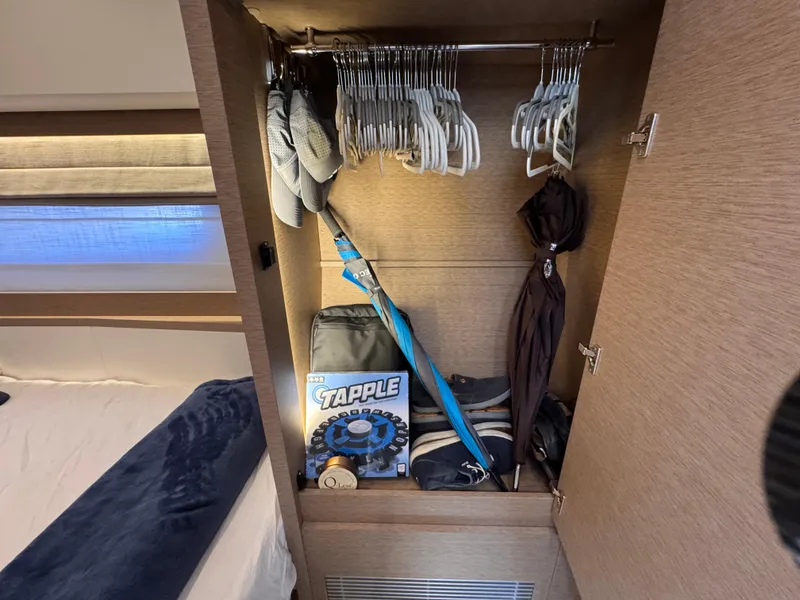 Slide: The Image of Prestige 520 Fly 2023 - 70