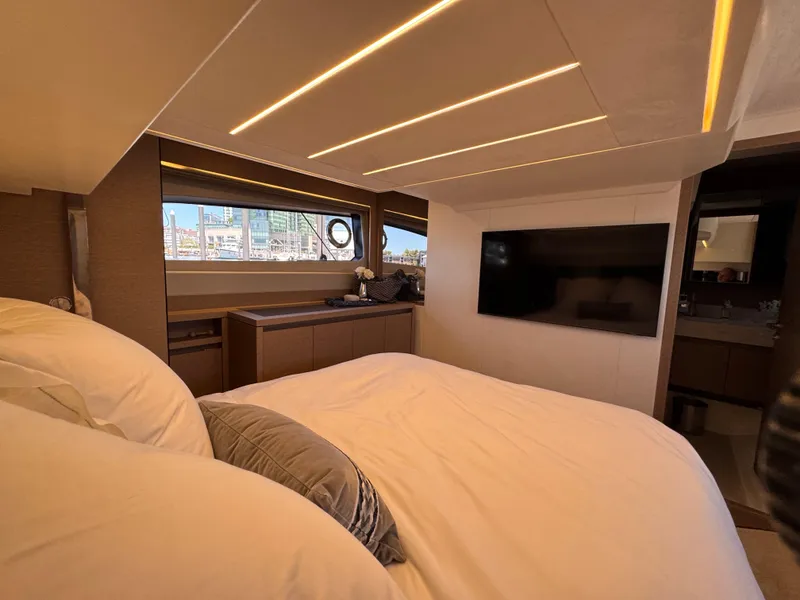 Slide: The Image of Prestige 520 Fly 2023 - 84