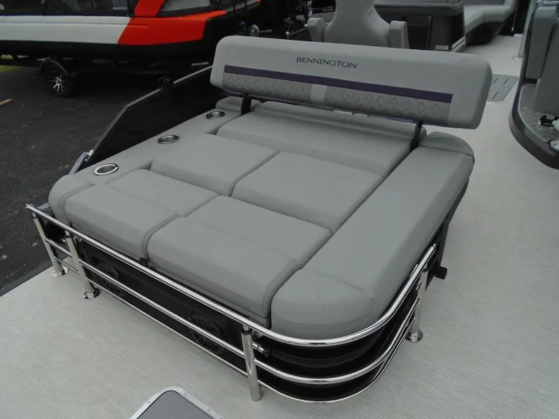 Slide: The Image of 2025 Bennington M Swingback 24 MSB boat seat, gray upholstery, sleek design. - 25
