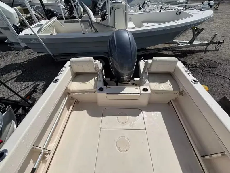 Slide: The Image of Grady-White Adventure 208 2017 - 12