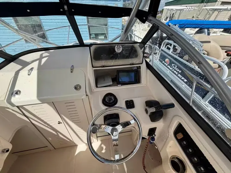 Slide: The Image of Grady-White Adventure 208 2017 - 6