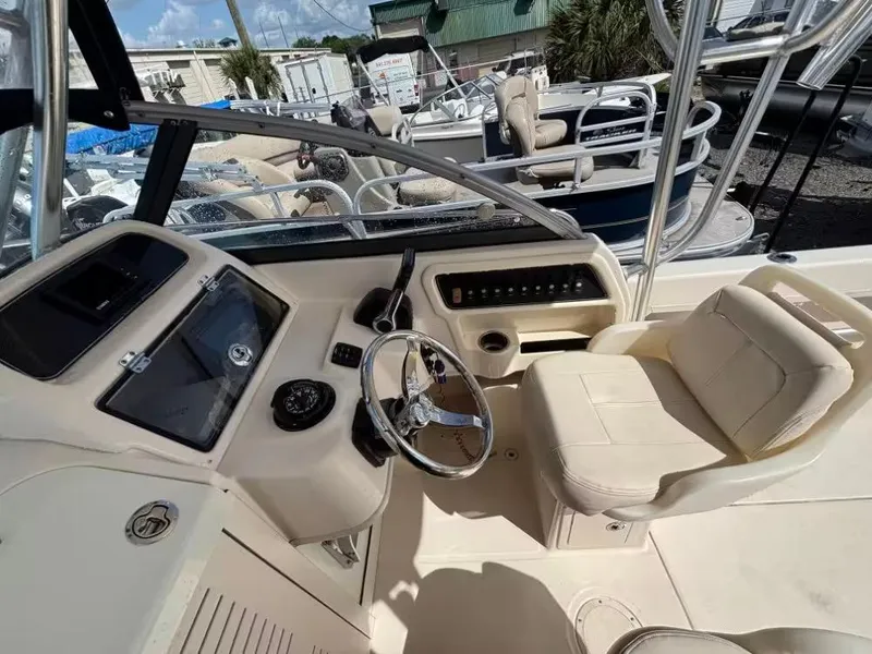 Slide: The Image of Grady-White Adventure 208 2017 - 7