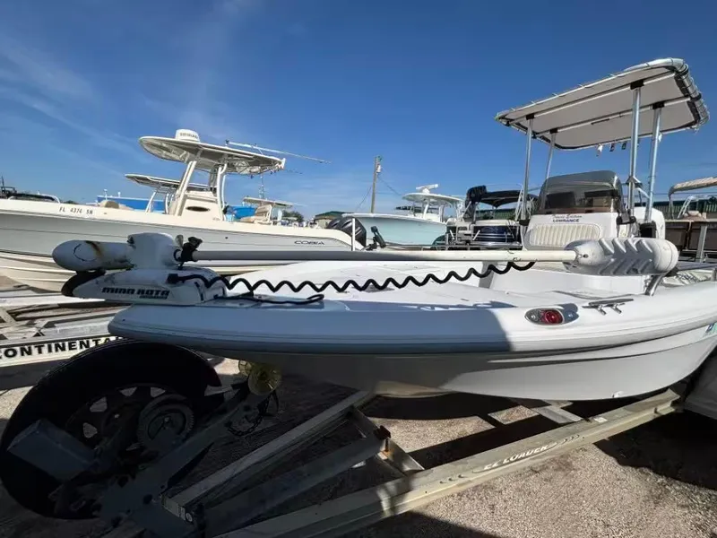 Slide: The Image of Fishmaster 210 TRAVIS EDITION 2001 - 5