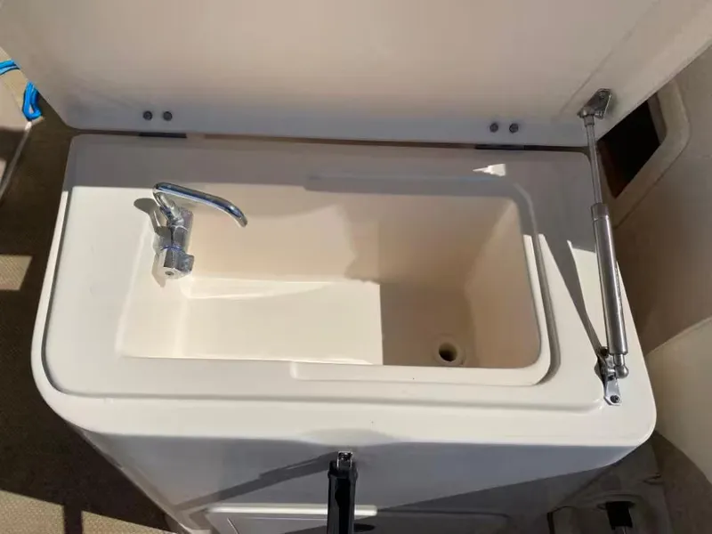 Slide: The Image of Grady-White Freedom 275 2014 - 10