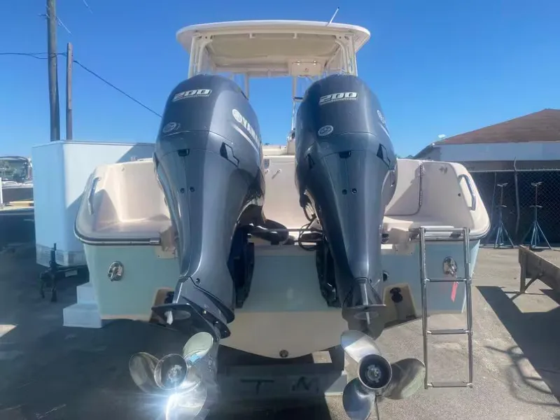 Slide: The Image of Grady-White Freedom 275 2014 - 3