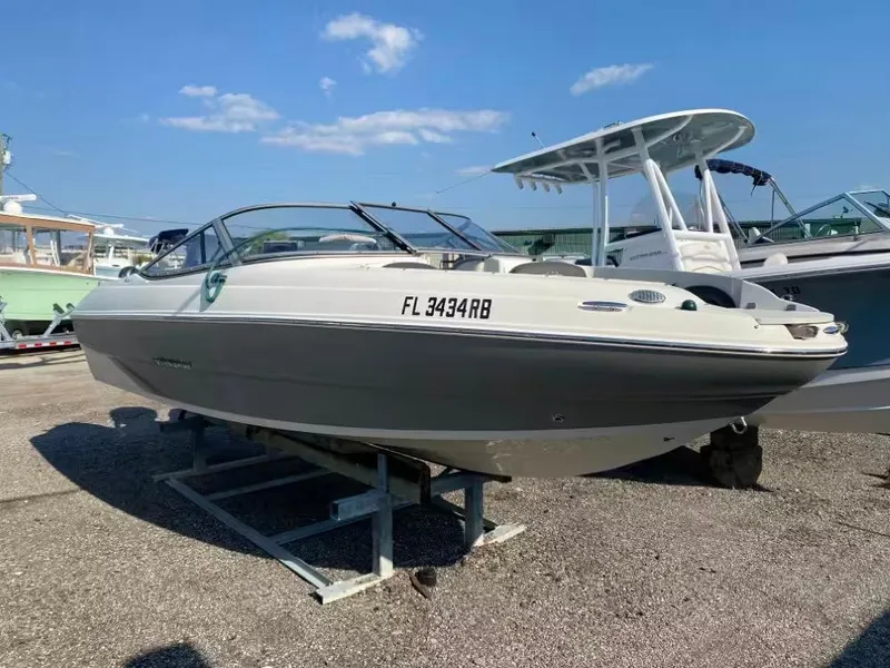 The Image of Stingray 204 LR 2016 - 1