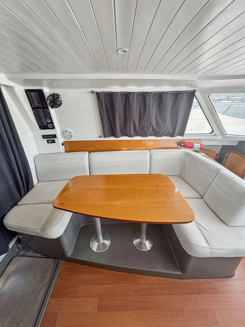 Slide: The Image of Interior of 2005 Fountaine Pajot HIGHLAND with modern kitchen appliances and sleek design. - 27