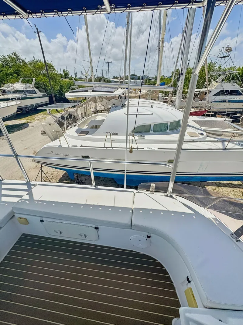 Slide: The Image of Fountaine Pajot Highland 35 Pilot 2005 - 50