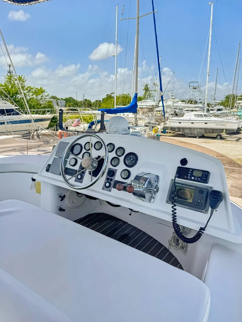 Slide: The Image of Fountaine Pajot Highland 35 Pilot 2005 - 54