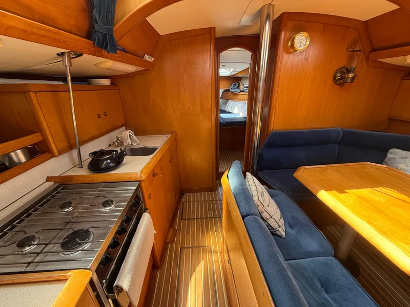 Slide: The Image of Jeanneau Sun Odyssey 42.2 1999 - 58