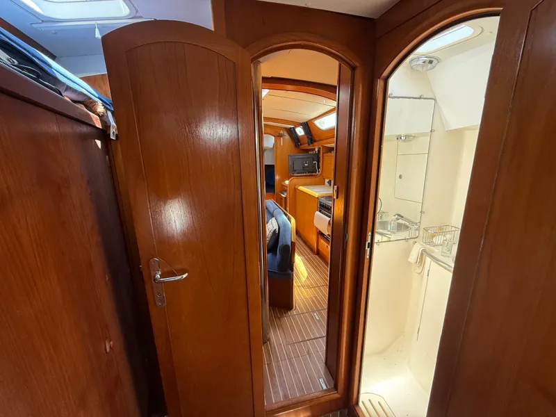 Slide: The Image of Jeanneau Sun Odyssey 42.2 1999 - 66