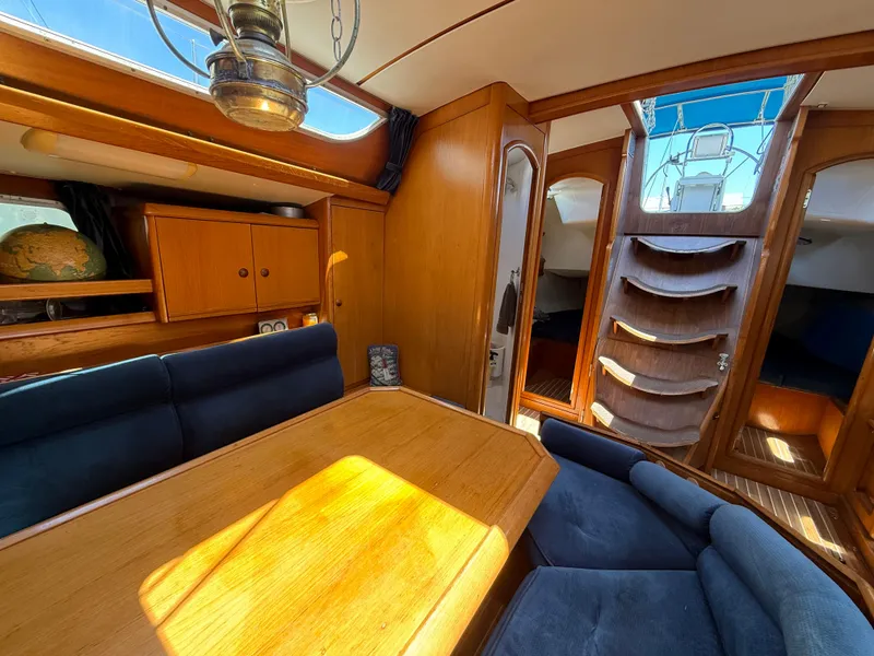 Slide: The Image of Jeanneau Sun Odyssey 42.2 1999 - 77