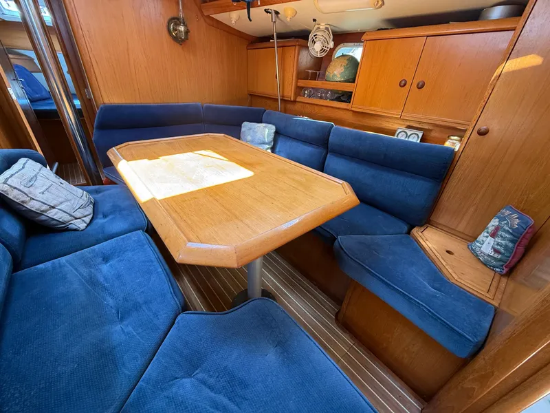 Slide: The Image of Jeanneau Sun Odyssey 42.2 1999 - 82