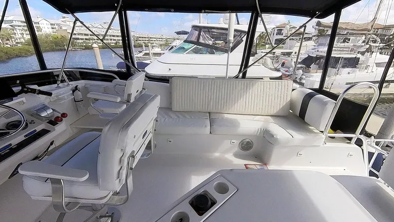 Slide: The Image of Flybridge Starboard - 28