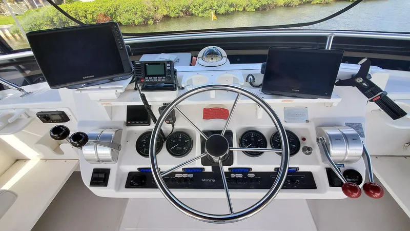 Slide: The Image of Flybridge Helm - 30