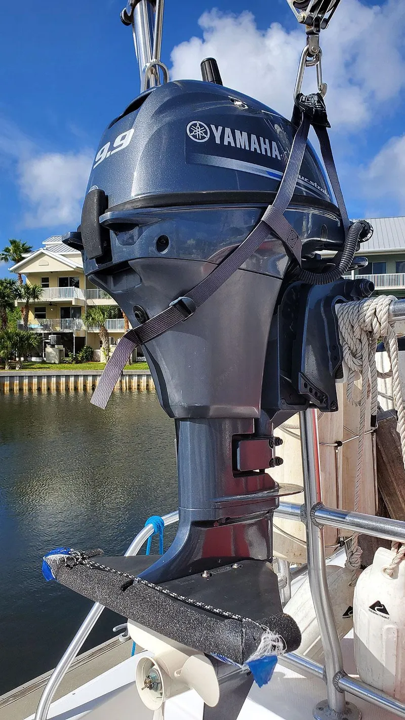 Slide: The Image of Outboard - 72