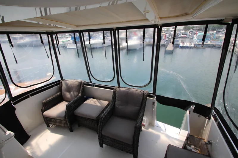 Slide: The Image of Carver 366 Motor Yacht 2002 - 69