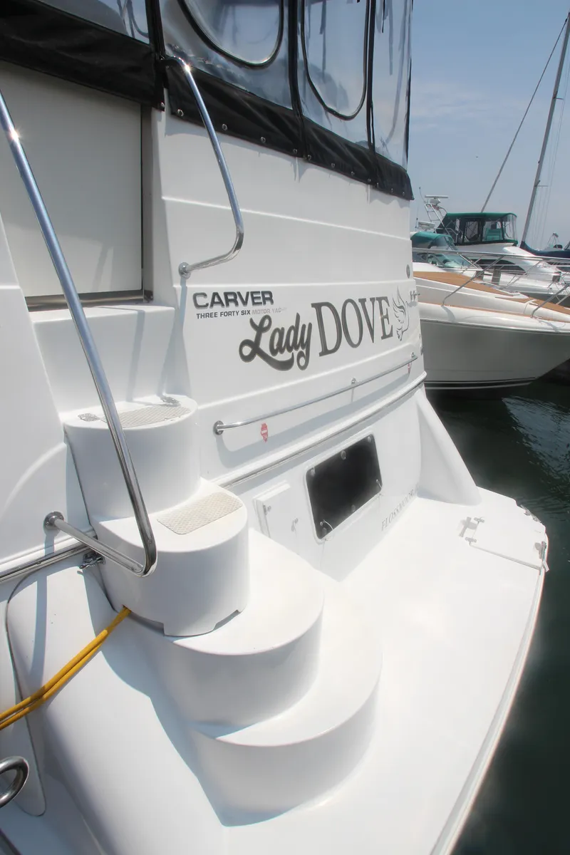 Slide: The Image of Carver 366 Motor Yacht 2002 - 70