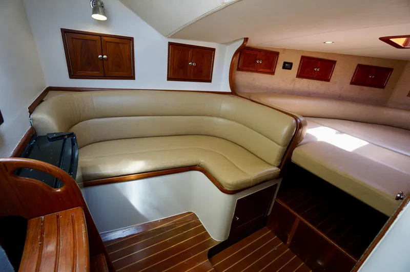 Slide: The Image of Dixon 34 Osprey - Cabin - 14