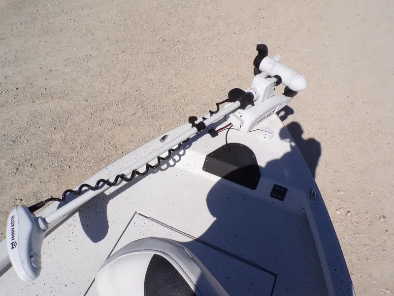 Slide: The Image of Vexus AVX2180CC 2023 - 15